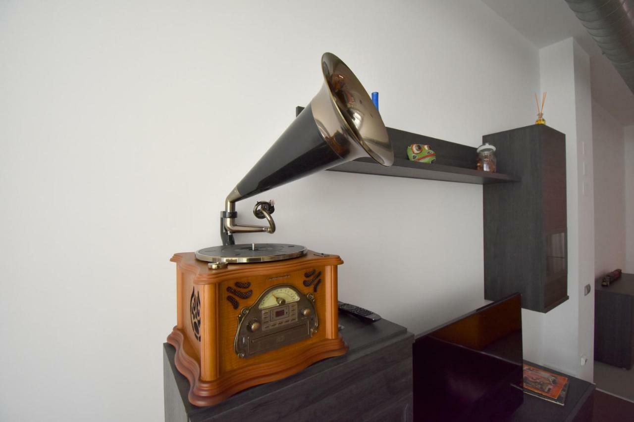 Gramophone Loft Lägenhet Rivas-Vaciamadrid Exteriör bild